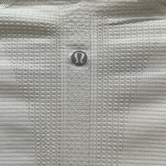 (6034)  🍋 LULULEMON RUN: Swiftly Tech Long Sleeve Crew Sz 4 WHITE *UC - Picture 11 of 11